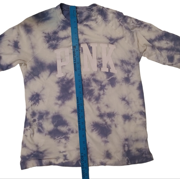 VICTORIAS SECRET PINK Campus Logo Baseball Tee Periwinkle Tie Dye Size Medium - Picture 7 of 11